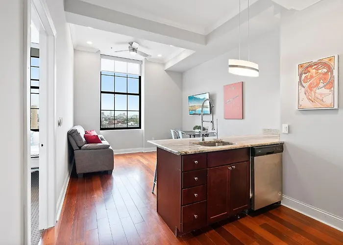 High-End 1Br W Rooftop Amenities